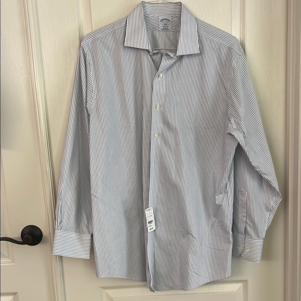 Brooks Brothers White and Blue pinstripe Dress Shirt NWT